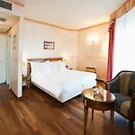 Hotel Pagoda