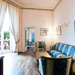 Pagoda 4*