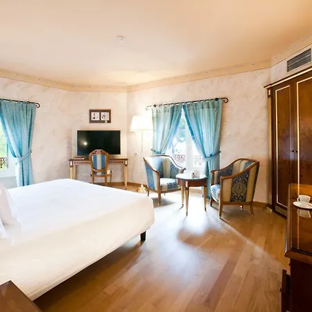 Pagoda Hotel Gênes